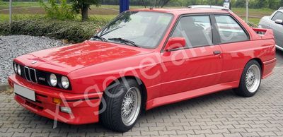 Лобовое стекло BMW M3 E30